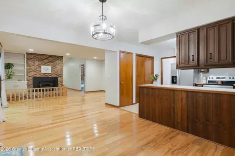 1045 N Eifert Rd, Holt, MI 48842 photo 13