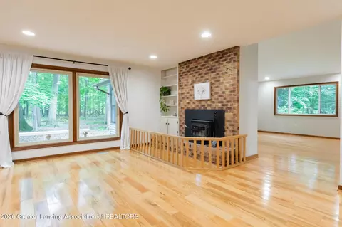 1045 N Eifert Rd, Holt, MI 48842 photo 7