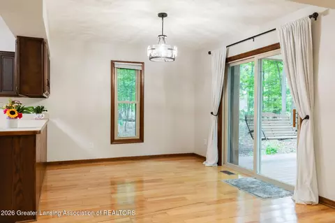 1045 N Eifert Rd, Holt, MI 48842 photo 11