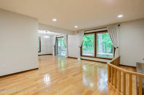 1045 N Eifert Rd, Holt, MI 48842 photo 6