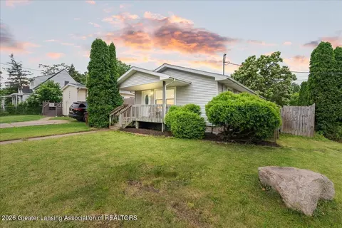 3343 Turner St, Lansing, MI 48906