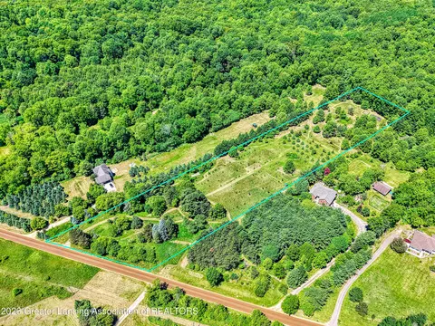8716 Warner Rd, Haslett, MI 48840 photo 8