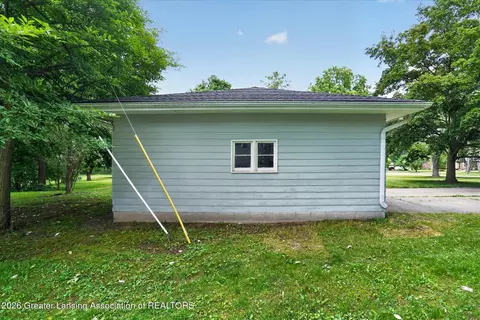 Exterior - 12419 E Greenfield Rd, Lansing, MI 48917 photo 7 of 8