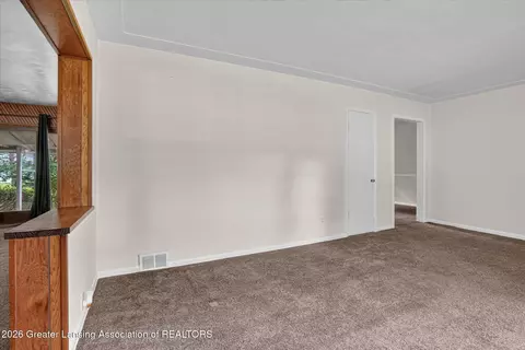 Living - 12419 E Greenfield Rd, Lansing, MI 48917 photo 4 of 8