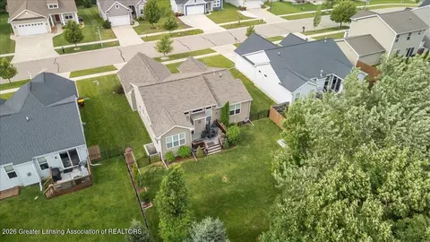 View/Area - 214 Ayla Dr, Dewitt, MI 48820 photo 4 of 8