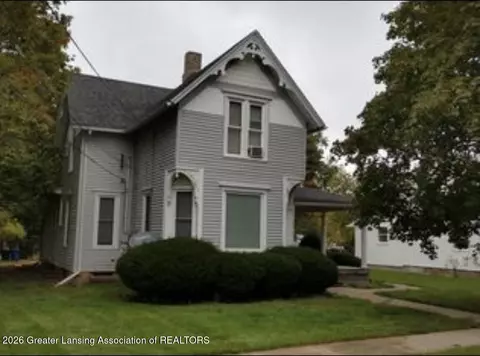 219 E Oliver St, Corunna, MI 48817