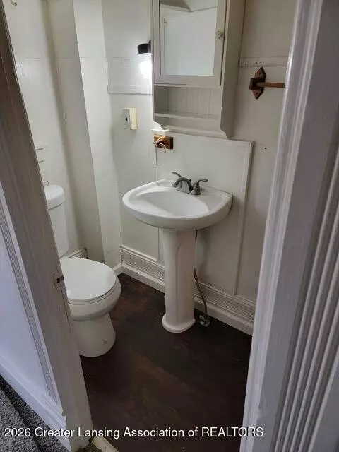 Bath - 219 E Oliver St, Corunna, MI 48817 photo 2 of 3