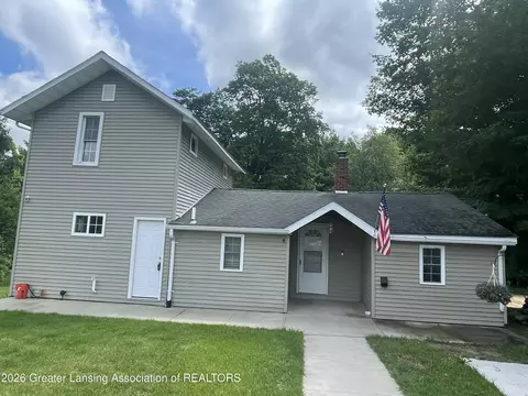 9990 S Bird Rd, Dowling, MI 49050