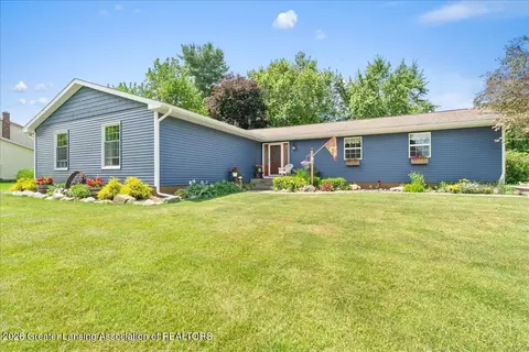 3054 Kemler Rd, Eaton Rapids, MI 48827