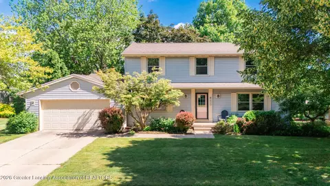 1824 Shadywood Ln, Okemos, MI 48864