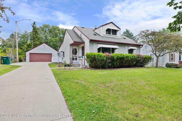 3303 S Deerfield Ave, Lansing, MI 48911