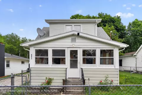 5211 Bogart St, Lansing, MI 48911