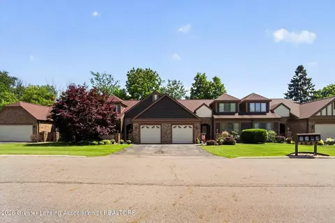 1917 Danbury E, Okemos, MI 48864