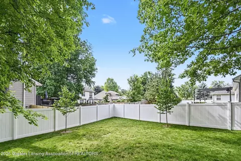 Exterior - 13813 G K Dr, Bath, MI 48808 photo 3 of 3