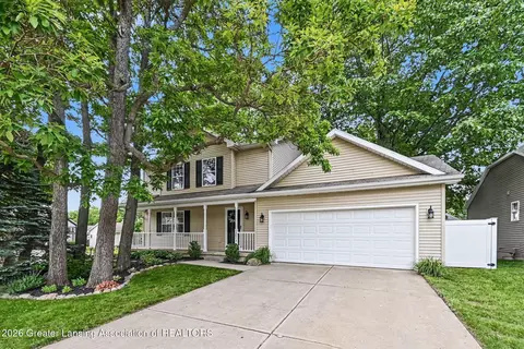 13813 G K Dr, Bath, MI 48808