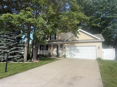 13813 G K Dr, Bath, MI 48808
