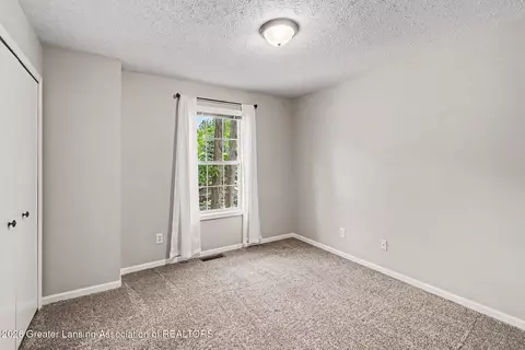 Bedroom - 13813 G K Dr, Bath, MI 48808 photo 1 of 2