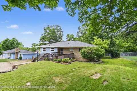 Exterior - 6950 Delta River Dr, Lansing, MI 48906 photo 2 of 6