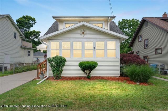 531 Pacific Ave, Lansing, MI 48910