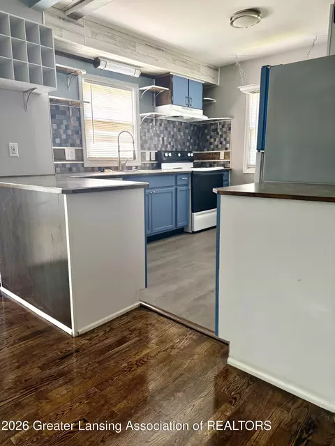 Kitchen - 2400 Devonshire Ave, Lansing, MI 48910 photo 2 of 2