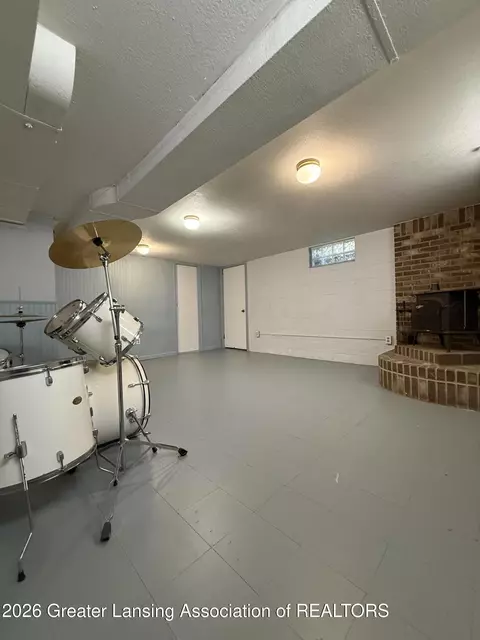 Other - 2400 Devonshire Ave, Lansing, MI 48910 photo 5 of 7