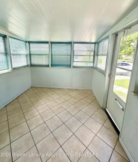 Exterior - 2400 Devonshire Ave, Lansing, MI 48910 photo 3 of 3