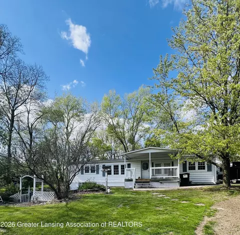 964 Rolfe Rd, Mason, MI 48854