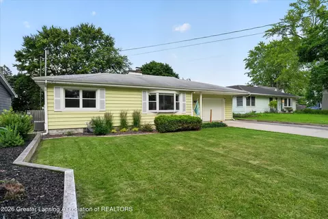 Exterior - 928 Robins Rd, Lansing, MI 48917 photo 2 of 20