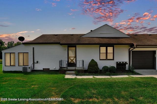 508 Red Cedar Blvd, Williamston, MI 48895