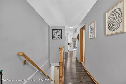 Entry Way - 7844 Ashbrook Dr, Haslett, MI 48840 photo 2 of 4