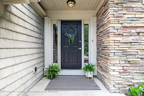 Entry Way - 7844 Ashbrook Dr, Haslett, MI 48840 photo 1 of 4