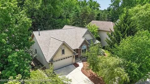 View/Area - 7844 Ashbrook Dr, Haslett, MI 48840 photo 1 of 11