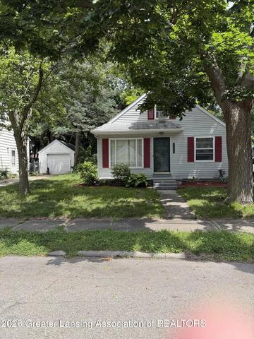 2115 Donora St, Lansing, MI 48910