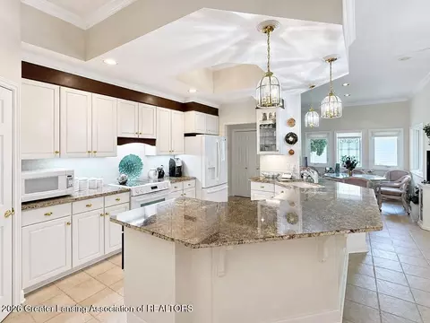 Kitchen - 404 W Spring Meadows Ln, Dewitt, MI 48820 photo 3 of 6