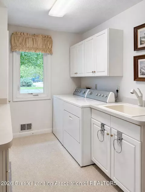 Other - 404 W Spring Meadows Ln, Dewitt, MI 48820 photo 8 of 13