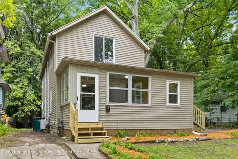 607 Shepard St, Lansing, MI 48912