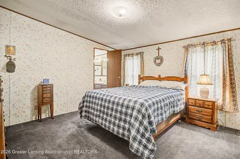 Bedroom - 6440 Benn Rd, Jackson, MI 49201 photo 1 of 5