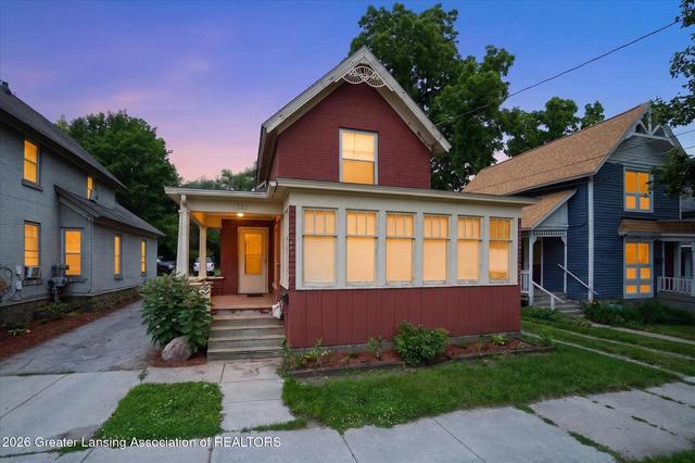 1223 N Washington, Lansing, MI 48906
