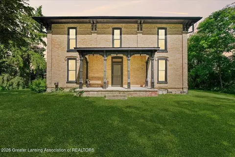 6340 N Hartel Rd, Potterville, MI 48876