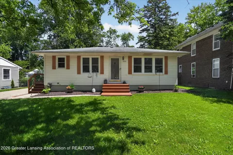 322 N Deerfield Ave, Lansing, MI 48917