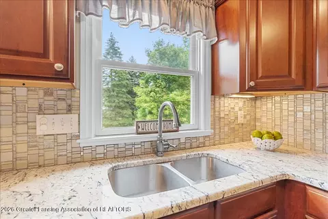 12855 Chartreuse Dr, Dewitt, MI 48820 photo 20