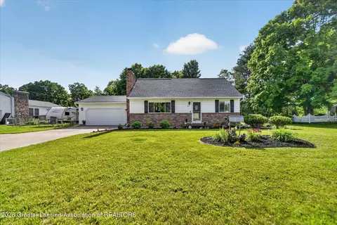 1035 Wentland Dr, Mason, MI 48854