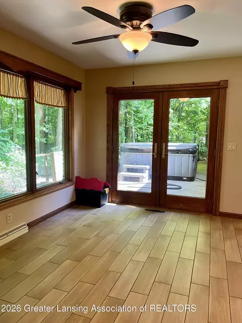 13708 Oneida Rd, Grand Ledge, MI 48837 photo 19