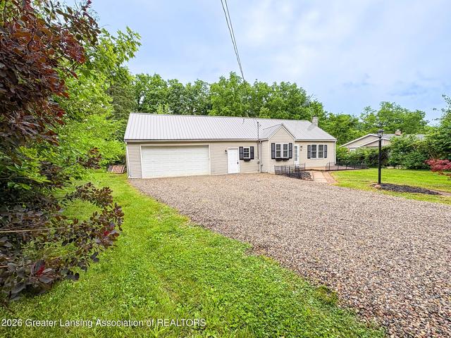16 Riverside Pkwy, Battle Creek, MI 49015