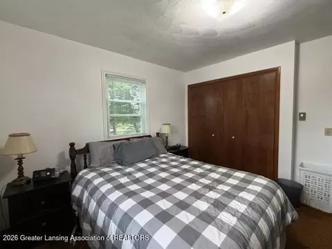 Bedroom - 9230 W Howe Rd, Eagle, MI 48822 photo 2 of 4