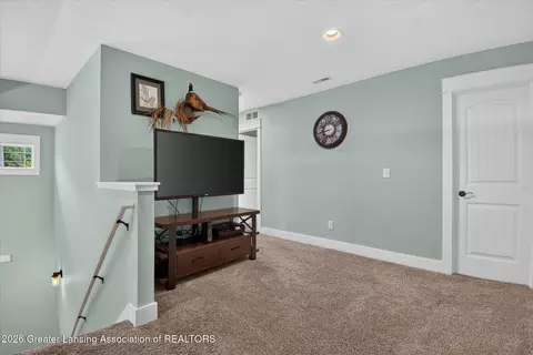 Entry Way - 1695 W Solon Rd, Dewitt, MI 48820 photo 5 of 5