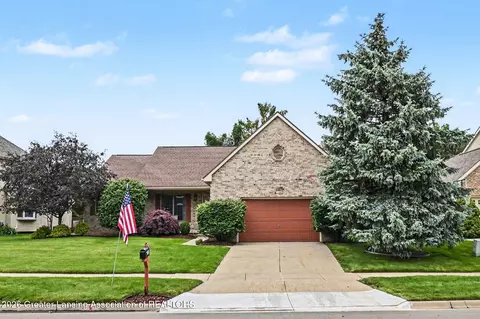 2380 Barnsbury Rd, East Lansing, MI 48823