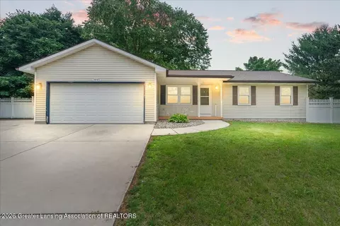 3445 Dorothy Ln, Williamston, MI 48895