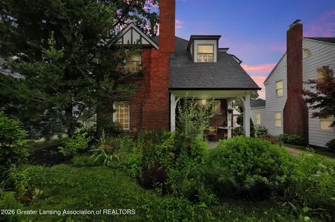 336 University Dr, East Lansing, MI 48823