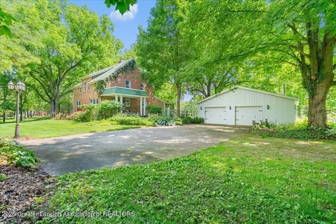 4356 Harris Rd, Williamston, MI 48895